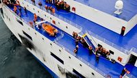 救助難航､ギリシャ沖フェリー火災の全貌