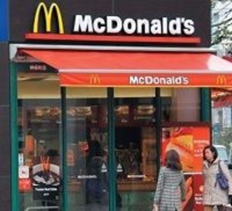 勝ち組マクドナルド、次は大量閉店で“攻勢”