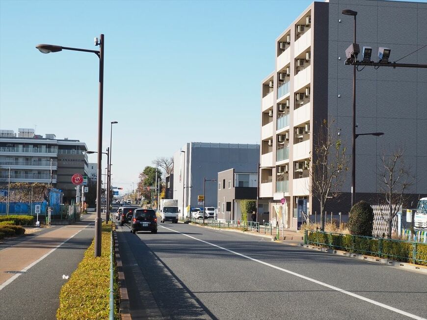 延伸ルートは都市計画道路「補助230号」の下に線路を通す計画だ（記者撮影）