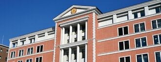 新しいランドマークが誕生 ｢大学教育棟 2014｣