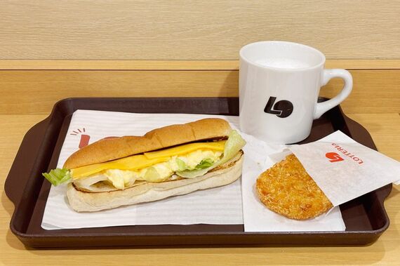 たまご&チーズサンドのハッシュポテトドリンクセット