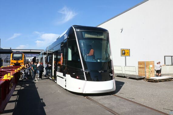 Hyundai Rotem hydrogen tram