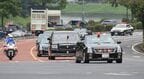都内での行幸啓、公式行事では警衛用オープンカーを使用。