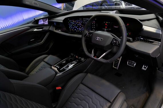 A6 Sportback e-tronのインテリア