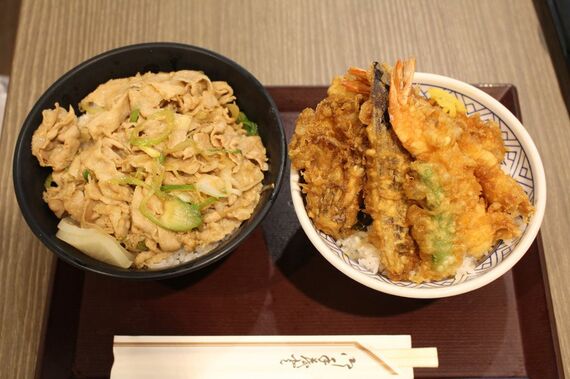 すた丼と天丼