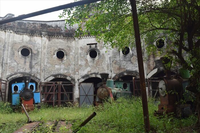 操業停止直後のPGジャティバラン。長らく使われていない