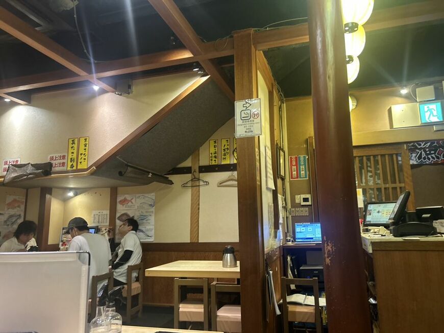 08_老朽化を感じる銀座3丁目店③（筆者撮影）