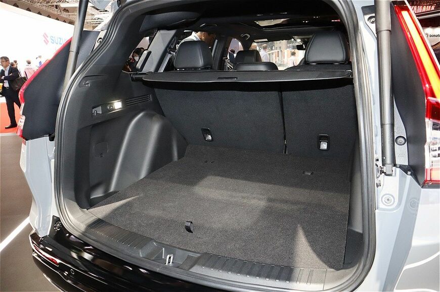 ジャパンモビリティショー2025に展示されたホンダの新型「CR-V e:HEV」（筆者撮影）