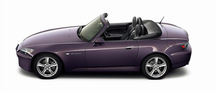 2007年発売モデルのホンダ「S2000」（写真：本田技研工業）