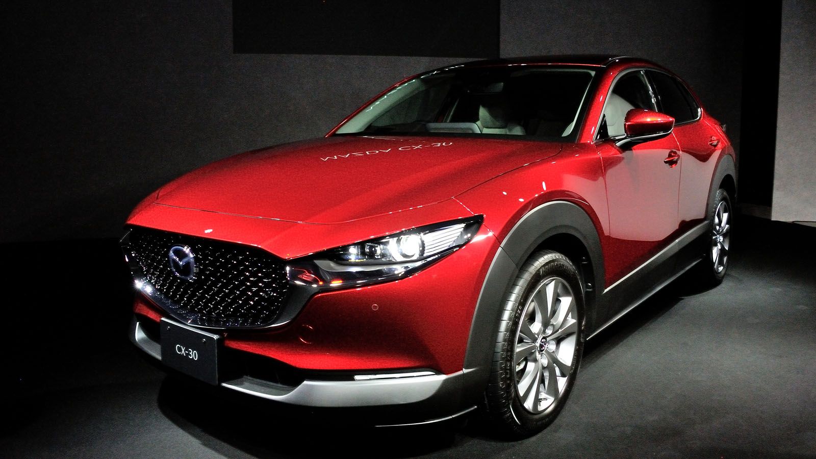 マツダ Cx 30 は C Hrやヴェゼルに勝てるか 経営 東洋経済オンライン 社会をよくする経済ニュース