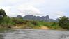 ザミ川からの光景。パヤトンズは山の右手奥約20km