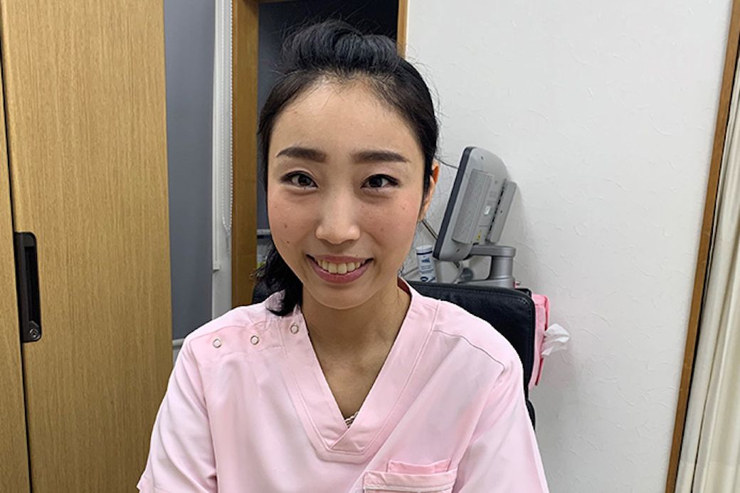 病院で医師として働いているときの高橋さん（写真：本人提供）