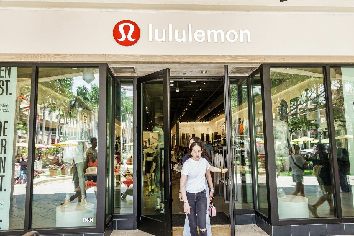 スポーツファッション｢ルルレモン｣が世界的にウケる理由｜会社四季報