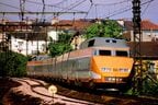 高速新線の開業前に試運転するTGV