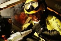 BRAVE　HEARTS　海猿　--非常時よりも平常時の“海”と“空”の戦略が必要《宿輪純一のシネマ経済学》