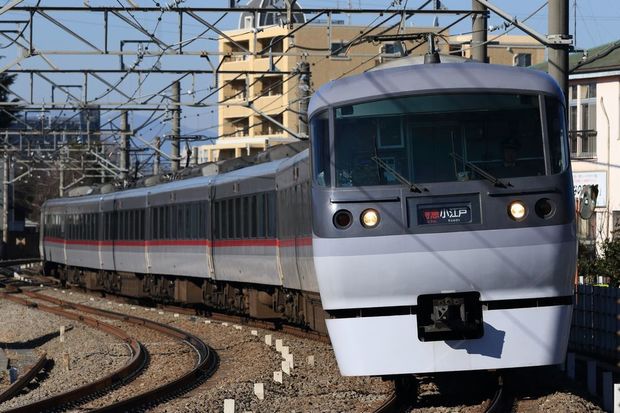 座れる特急 での通勤は定着しているのか 通勤電車 東洋経済オンライン 経済ニュースの新基準