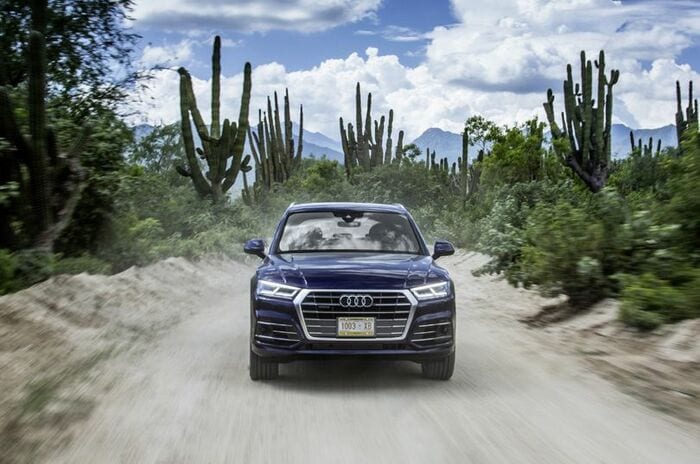 アウディ Q5｜Audi Q5