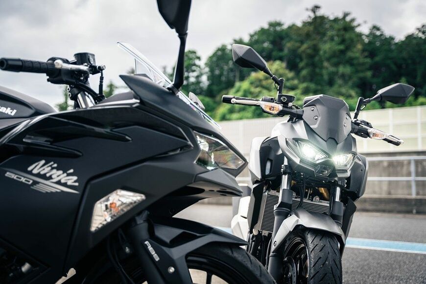 カワサキの「Z500」と「Ninja500」