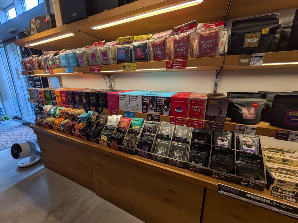 さまざまな豆のドリップパックがずらり（筆者撮影）