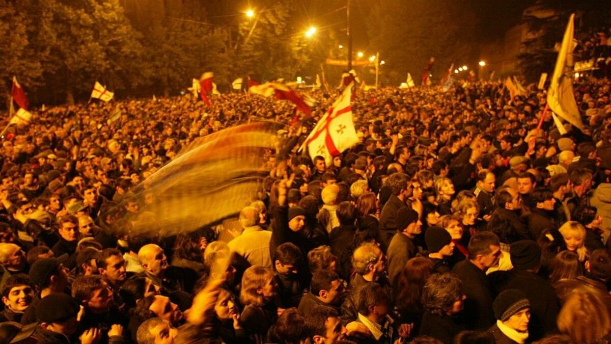 革命の成否を分ける抵抗運動の｢3.5%ルール｣とは | 読書 | 東洋経済オンライン