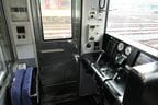 運転席の椅子を上げた状態
