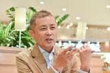 創業者の西嶋さんは元バンドマン。同期にはあのMr.Childrenもいる（撮影：大澤誠）