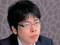 最高幹部2人が離脱、混迷ミクシィの前途 冴えない業績、迫るFB