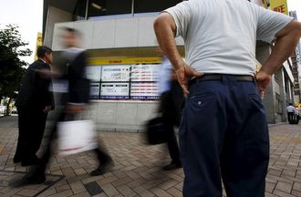 日経平均は3日続落､一方で金融株は上昇