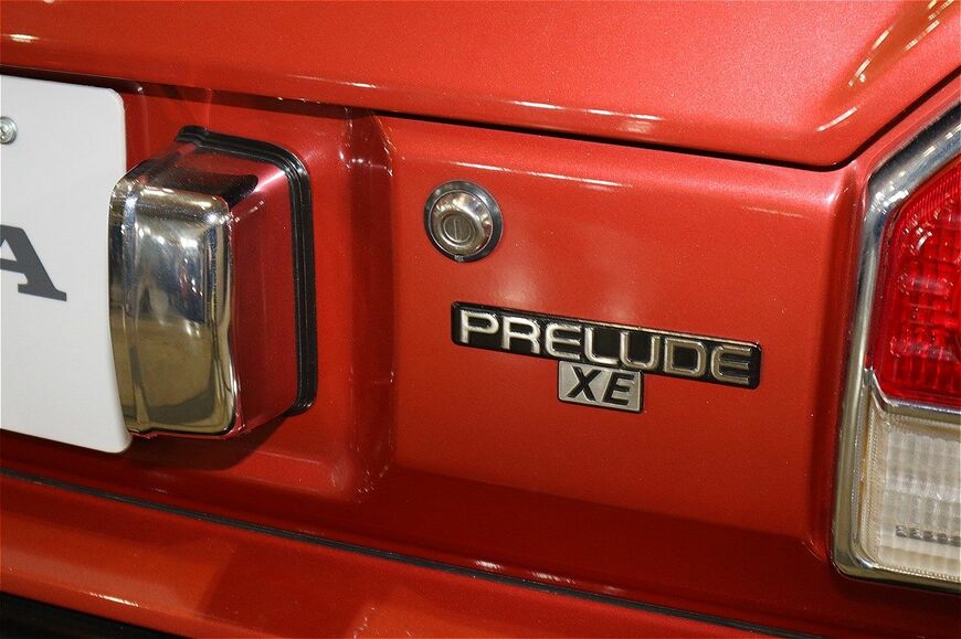 ホンダの初代「プレリュード」（筆者撮影）