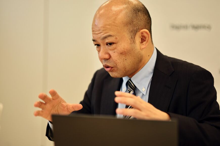 川野真稔参事官