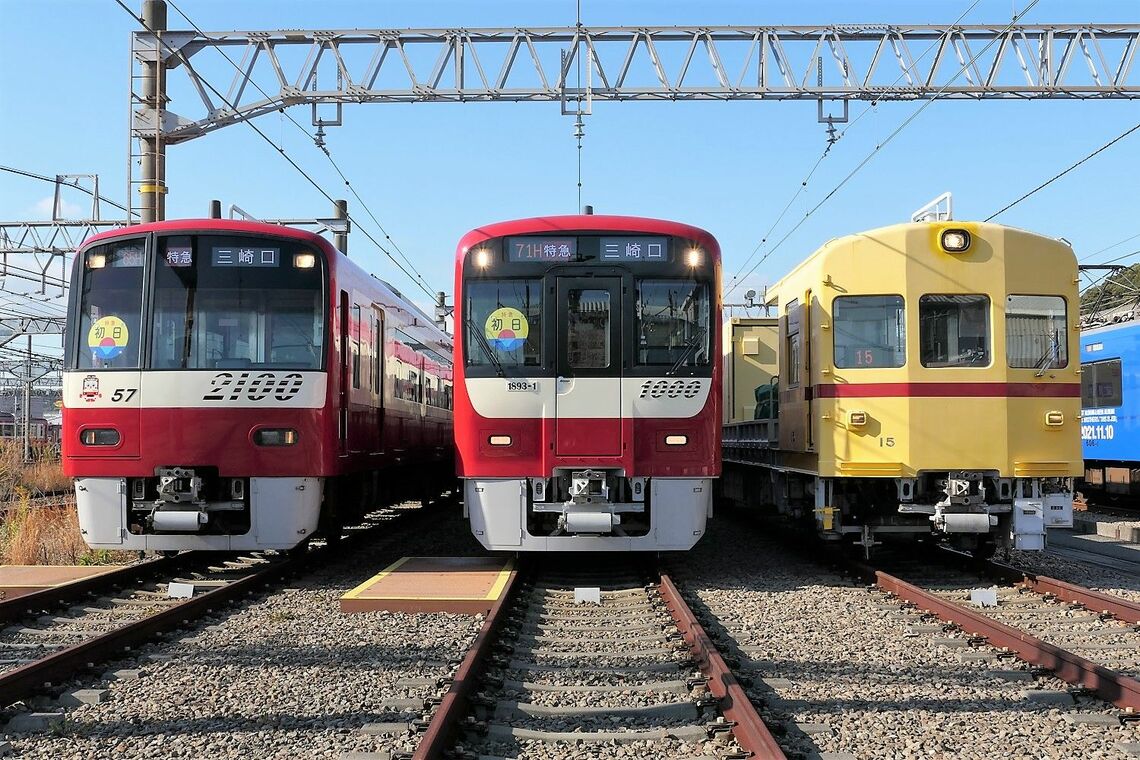 レアな並びの車両撮影会も（記者撮影）