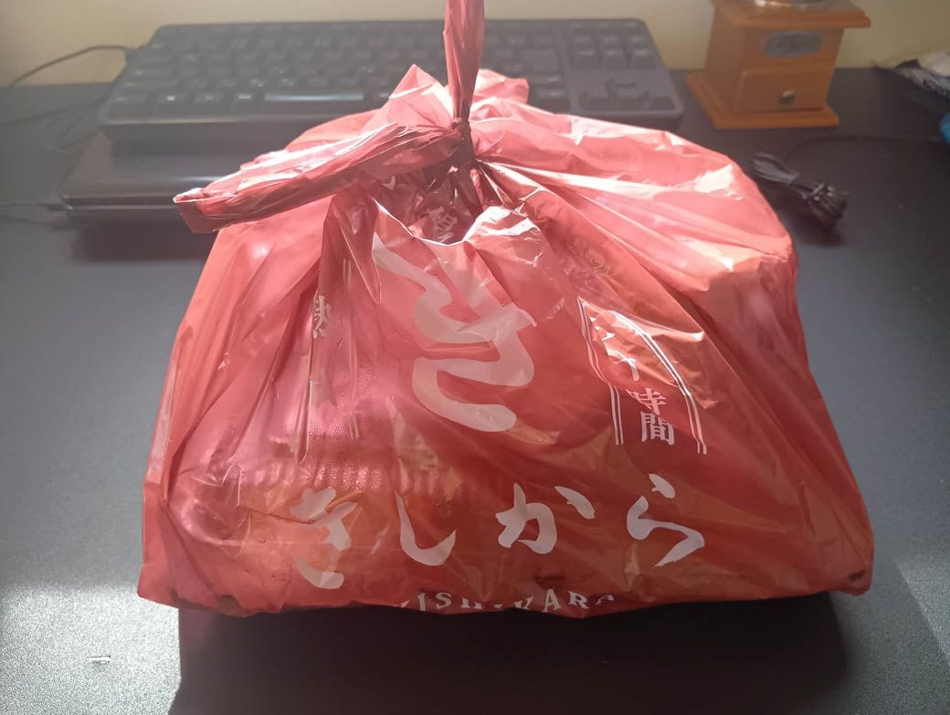 デリバリーされた弁当