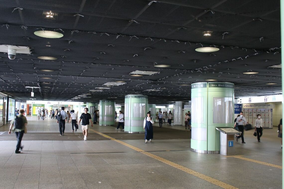 新宿駅西口広場