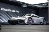 「Mercedes-AMG ONE」。 メルセデスAMG・ペトロナス・フォーミュラワン・チームで知られるエンジンオイルのメーカー、ペトロナスの出展車。メルセデスAMG・F1が開発に関与した782kW（1063馬力）の4モーター4輪駆動で、275万ユーロ（約5億500万円）で売られた（写真：小川フミオ）