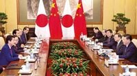 日中首脳会談と盛り上がらない国民感情 公式訪中は7年ぶり