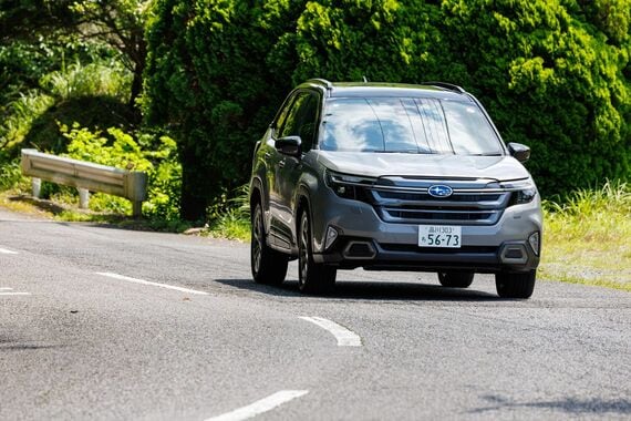 ボディの高剛性化と軽量化により、路面からの振動の収束性を高めている(写真:SUBARU)
