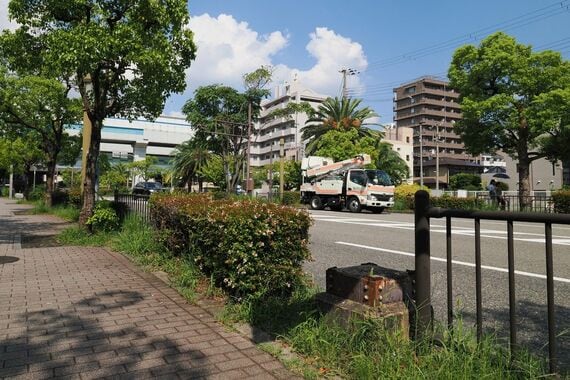 甲子園線 架線柱の跡