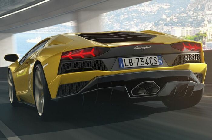 ランボルギーニ アヴェンタドールS｜Lamborghini Aventador S