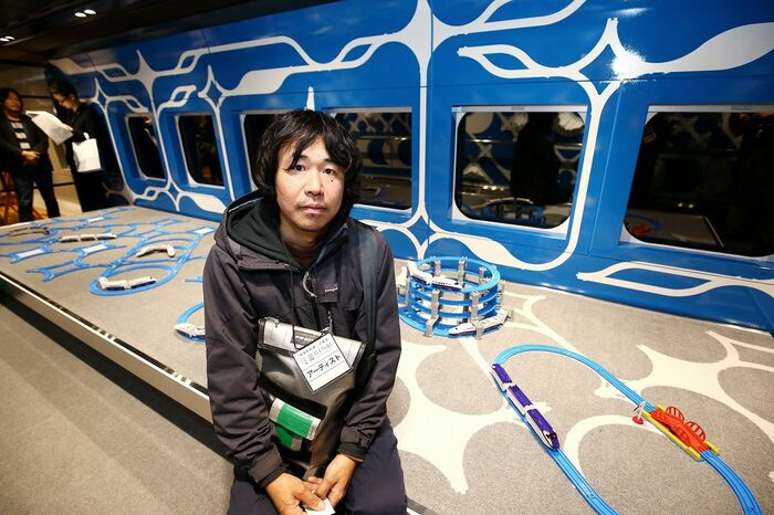 キッズスペースのアートを制作したparamodelさん