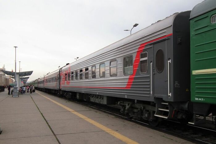 ウランバートルーイルクーツク間の国際列車にはロシアの