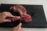 肩ロースの処理中