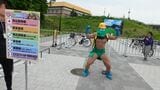 サイコロの出た目でポーズを決めて記念撮影できる。北海道中を旅行した気分（筆者撮影） 