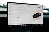 テスラ「Model 3」（写真：三木 宏章）