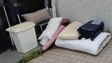 スーツケースやマットレスなど