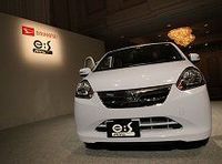 軽トップで好調のダイハツ、競合迎撃の戦略