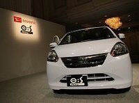 軽トップで好調のダイハツ、競合迎撃の戦略