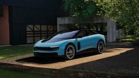 元Appleデザイナーによるスタイルに賛否両論…価格7623万円､フェラーリ初のEV｢ルーチェ｣脱エンジンでも貫いた信念