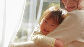 ｢ちゃんとした親｣より｢安心できる親｣へ　子どもの非認知能力を伸ばす"タッチケア"の凄い効果