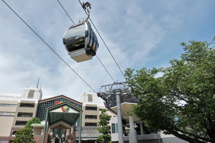 運河パーク駅を出発したゴンドラ