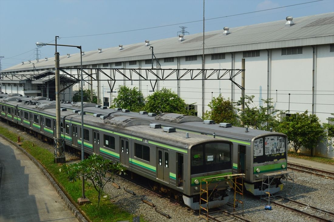 2014年 インドネシア 205系横浜線